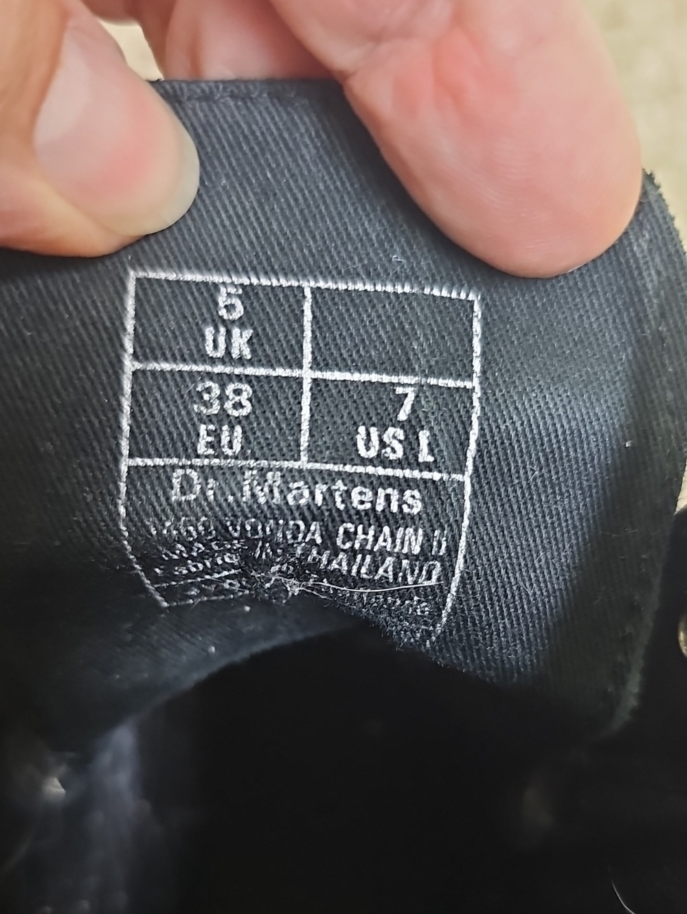 DR. MARTENS VONDA CHAIN II COMBAT BOOTS BFPM-08-076 - Picture 10 of 14